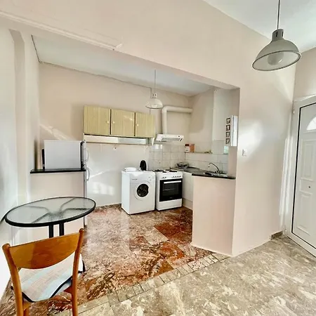 On The Beach Apartment