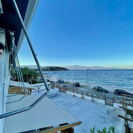 On The Beach Apartment
